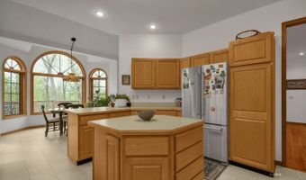 7255 Angel Ridge Rd, Athens, OH 45701