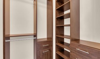 142 WINSOME Cir, Bethesda, MD 20814