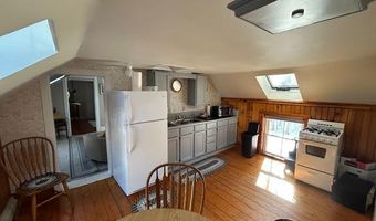 41 Grove St, Belfast, ME 04915