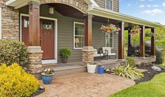 13 Colony Ct, Alexander, NY 14011