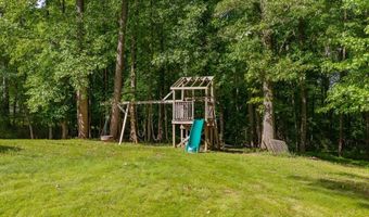 11781 Putnam Pl, Amelia, VA 23002
