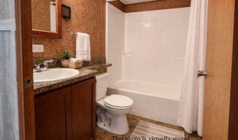 4005 19th St NE, Bismarck, ND 58503