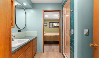 17 N 7th St, Almira, WA 99103