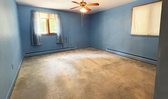 224 Eastern Ave, Augusta, ME 04330