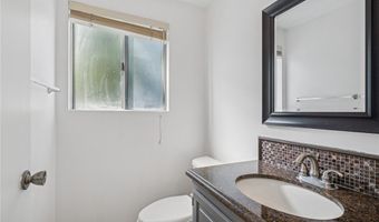 6890 E Georgetown Cir, Anaheim, CA 92807