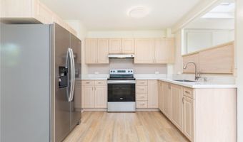 1645 Palamoi St, Pearl City, HI 96782