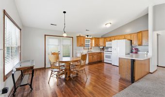 712 Taylor Ln, Albion, IN 46701