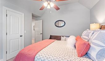 5204 SW Ridge Mont Rd, Bentonville, AR 72713