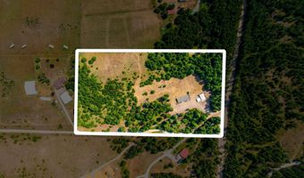 1255 Roberts Ln, Blanchard, ID 83804