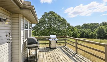 21059 Lawrence 2072, Ash Grove, MO 65604