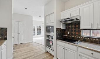 14625 Windsor Ct, Addison, TX 75001