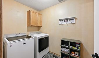 1333 2nd Ave SW, Altoona, IA 50009