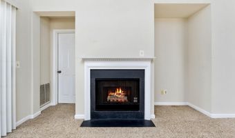 45091 BRAE Ter 203, Ashburn, VA 20147