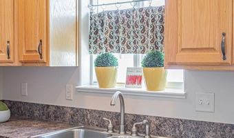 1123 Jackson Dr, Ammon, ID 83406