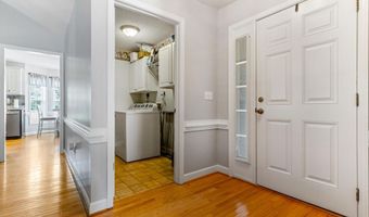 449 Shallowford Dr, Boiling Springs, SC 29316