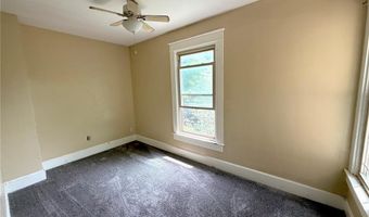 902 Royal St, Alton, IL 62002