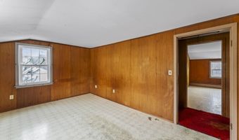 32 Brentwood Dr, Bloomfield, CT 06002