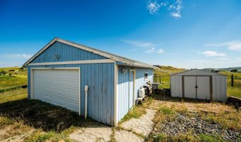 40 Upper Prairie Dog Rd, Banner, WY 82832