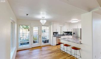 970 HASSETT St, Brookings, OR 97415