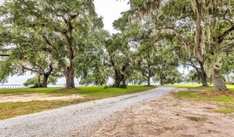 642 N Beach Blvd, Bay St. Louis, MS 39520