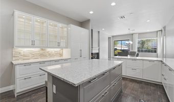 2752 Glen Port St, Las Vegas, NV 89135