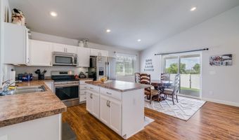 608 TAGGART Dr, Cheyenne, WY 82007
