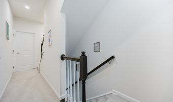 43831 STUBBLE CORNER Sq, Ashburn, VA 20147