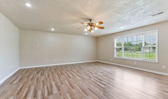 144 Riverview Dr, Anderson, MO 64831