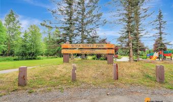2214 Daybreak Ct, Anchorage, AK 99501