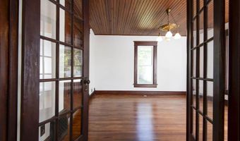 503 Mcnatt Ave, Aurora, MO 65605