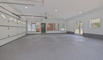 2475 W DENNEYS Rd, Dover, DE 19904