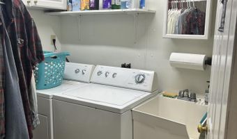 208 New Rd, Arundel, ME 04046