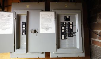 3 Grand St, Augusta, ME 04330