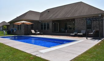 8034 Clearwater Ct, Plainfield, IN 46168