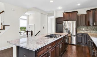 322 N GEORGE MASON Dr, Arlington, VA 22203