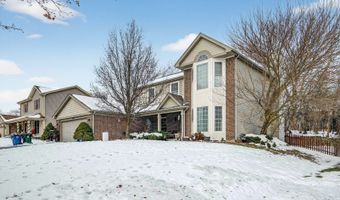 1920 Jester Ln, Algonquin, IL 60102