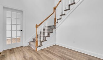 2 Southern Blvd, Bayville, NJ 08721