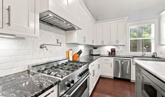 1468 Aberdeen Ave, Baton Rouge, LA 70808
