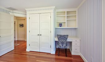 586 B St, Ashland, OR 97520