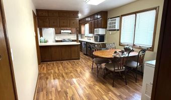 121 N Lowe St, Algona, IA 50511