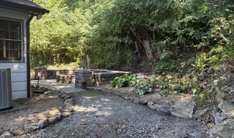 4411 4th Ave, Altoona, PA 16602