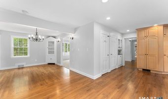 62 Chatham Rd, Berlin, CT 06037
