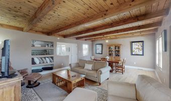 1613 Morningside Dr NE, Albuquerque, NM 87110