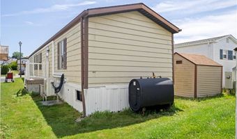 74 Bayview Park, Middletown, RI 02842