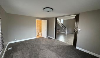 903 L St, Aurora, NE 68818