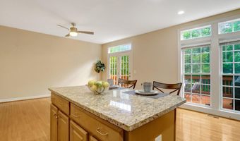 4694 HELEN WINTER Ter, Alexandria, VA 22312