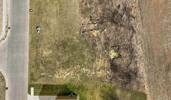 2135 Jo Ann Dr, Asbury, IA 52002