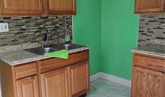 30 N 2nd St 2, Allentown, PA 18101