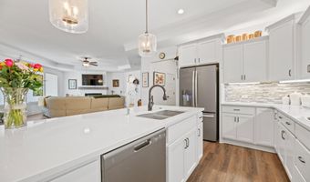 4928 N Prestwick Ave, Bel Aire, KS 67226