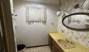 20985 State Highway 76, Ava, MO 65608